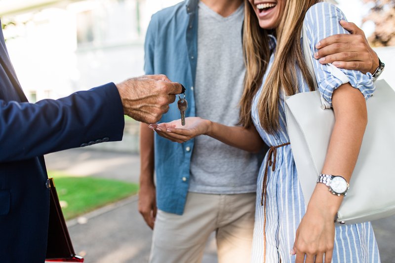Handing keys